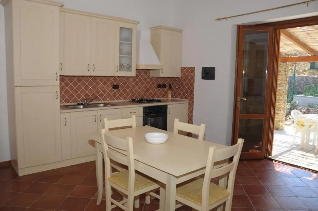 Casa vacanze Civico34 House4 Villa Stintino Italia